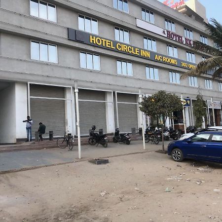 Hotel Circle Inn Ahmedabad Exterior foto