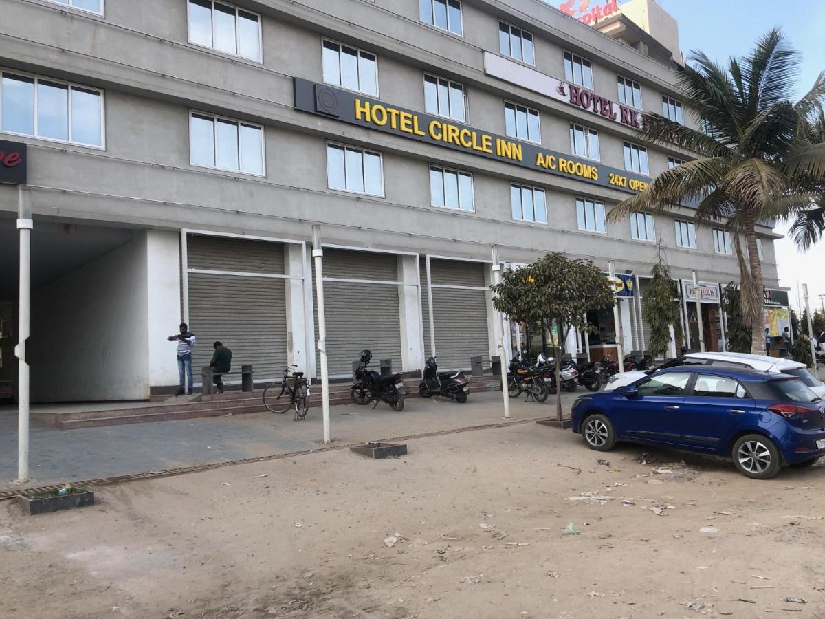 Hotel Circle Inn Ahmedabad Exterior foto