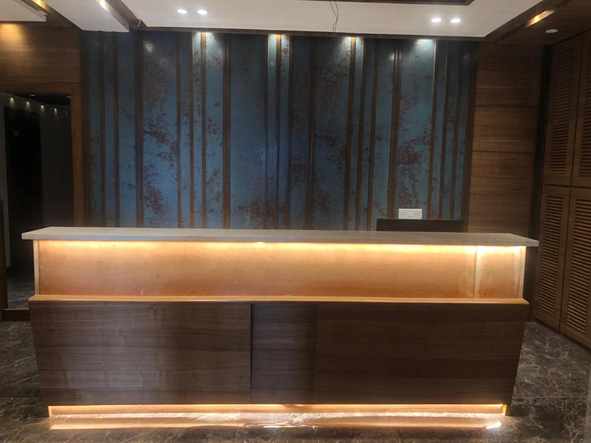 Hotel Circle Inn Ahmedabad Exterior foto